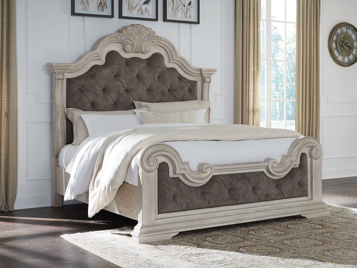 Bruchandi King Upholstered Panel Bed